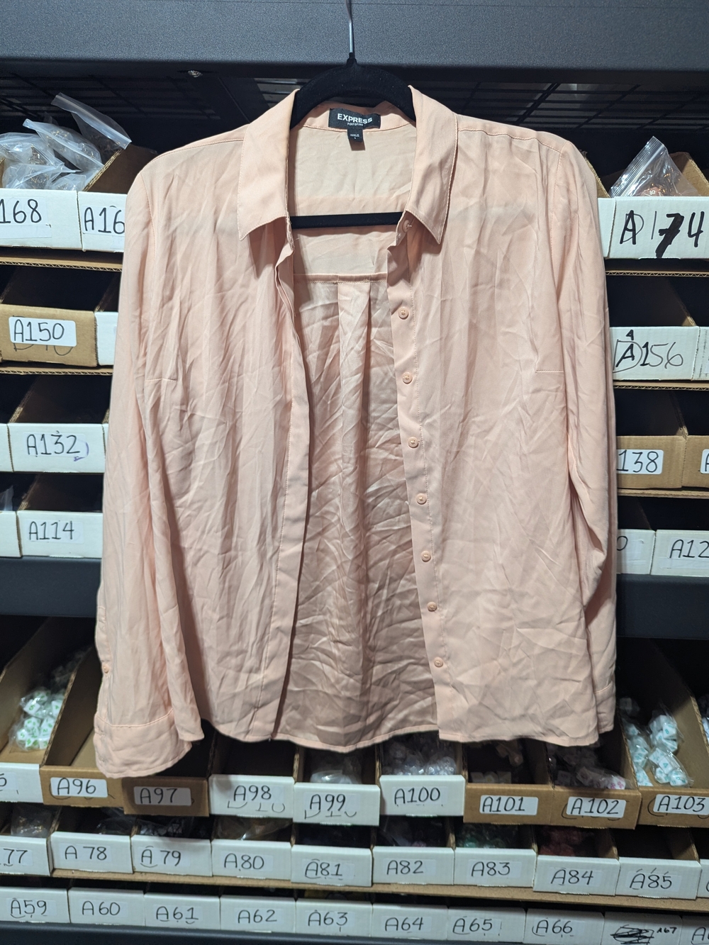Express Women’s Button-Down Shirt - Pale Peach S